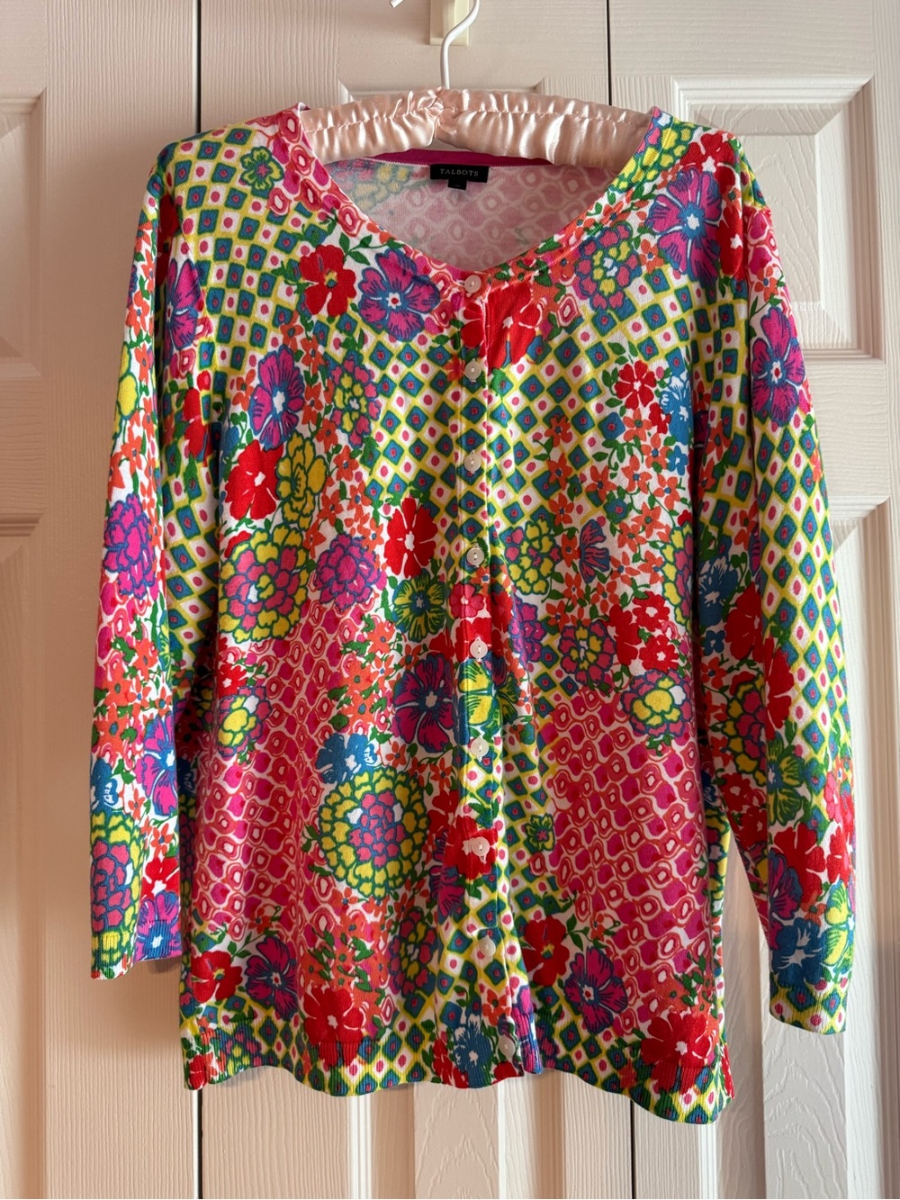 TALBOTS Charming Cardigan Size XL, Multicolor Floral Geometric Sweater